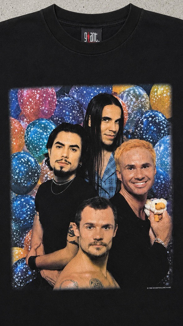 New Merch 2023 Unlimited Love Tour limited edition - available now
