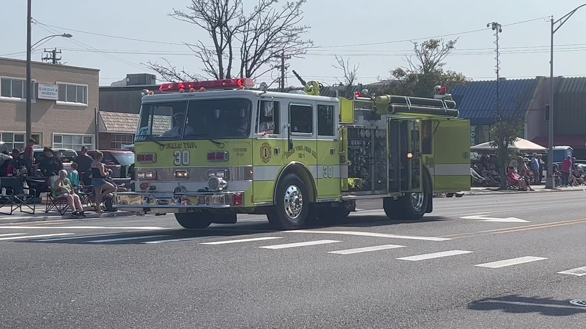 Taipei City Fire Department's 1990 Pierce Arrow foam unit