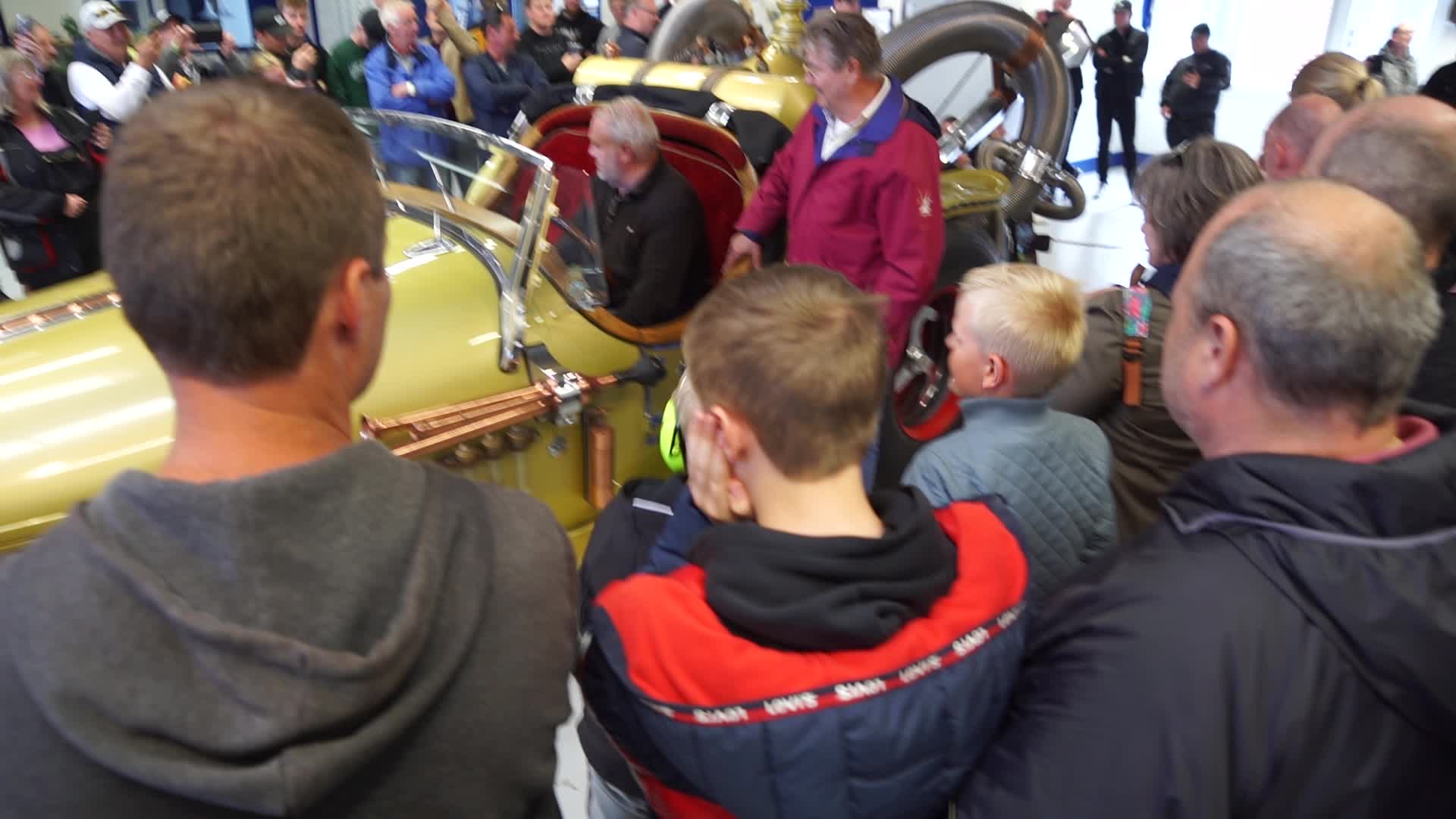 Il Tempo Gigante, a replica of the Pinchcliffe Grand Prix car
