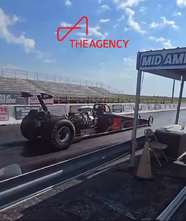 Nothing better than seeing @theagencyre logo flying down the track on ...