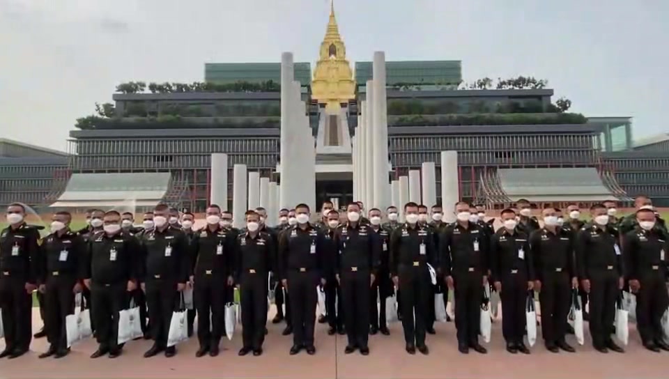 “ทัศนศึกษา เรียนรู้ รัฐสภา” กองพลทหารราบที่ 11 โดย กองพันทหารราบที่ 2 ...