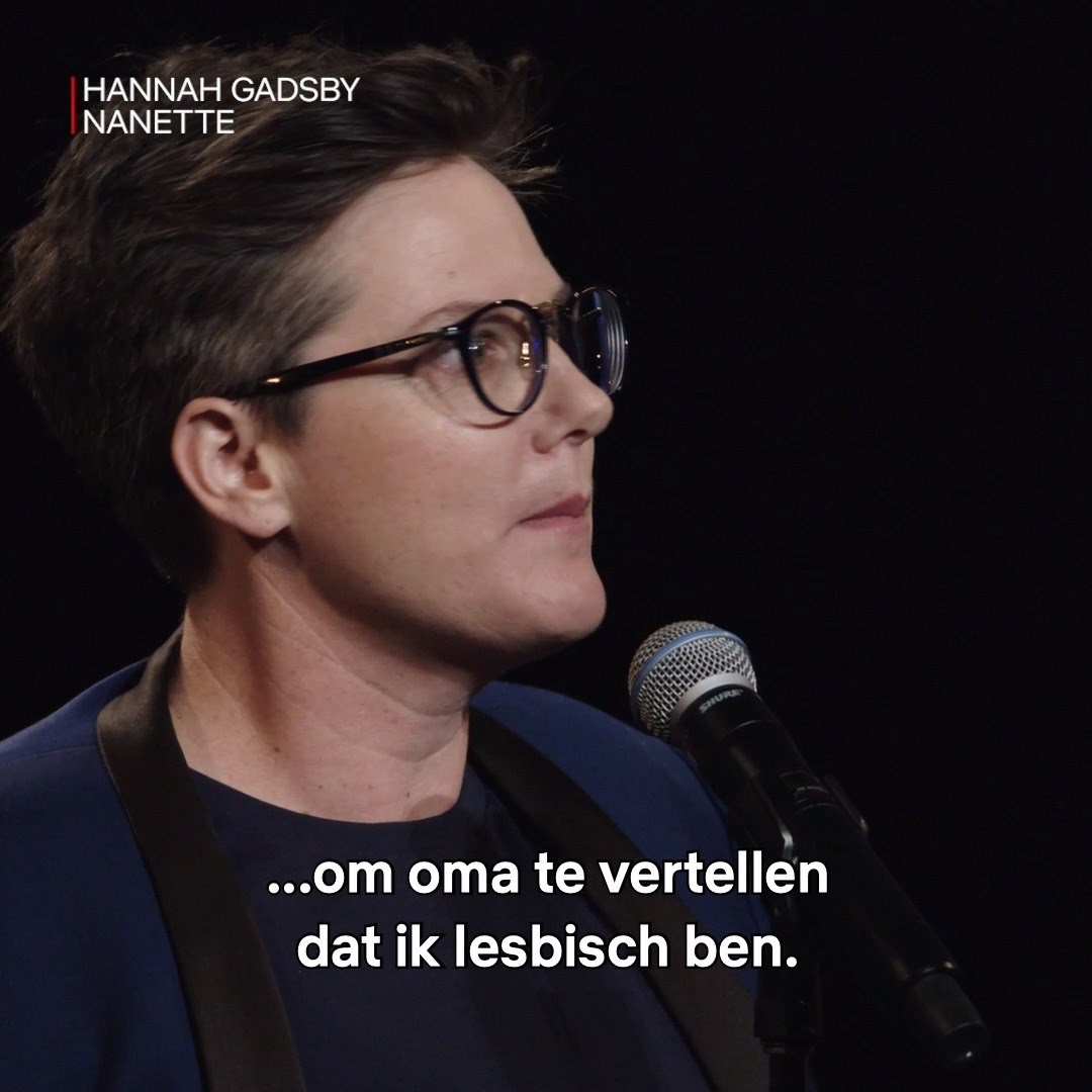 Per ongeluk in de kast blijven zitten (Hannah Gadsby) Hannah is even
