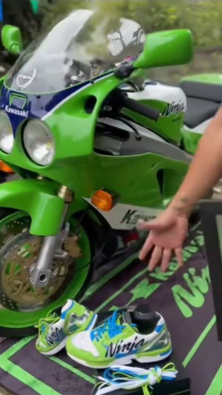 Excellence in Motion: 1993 Ninja ZX-11] With the power wars of the