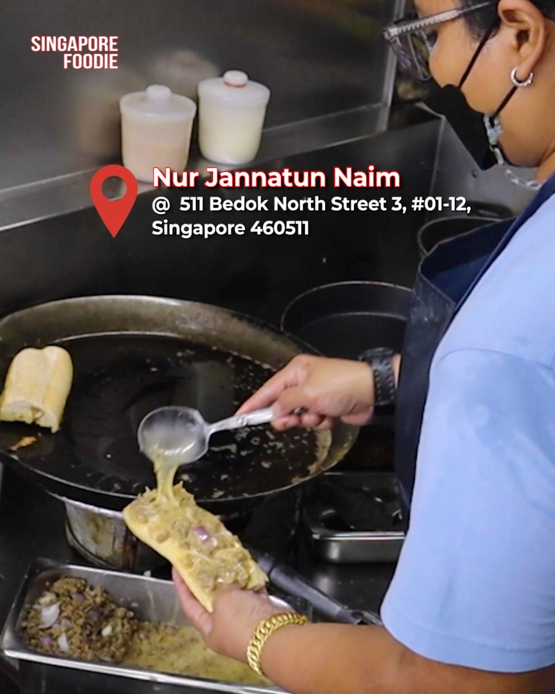 The ultimate street food - Beef Cheese Roti John with chilli! | street ...
