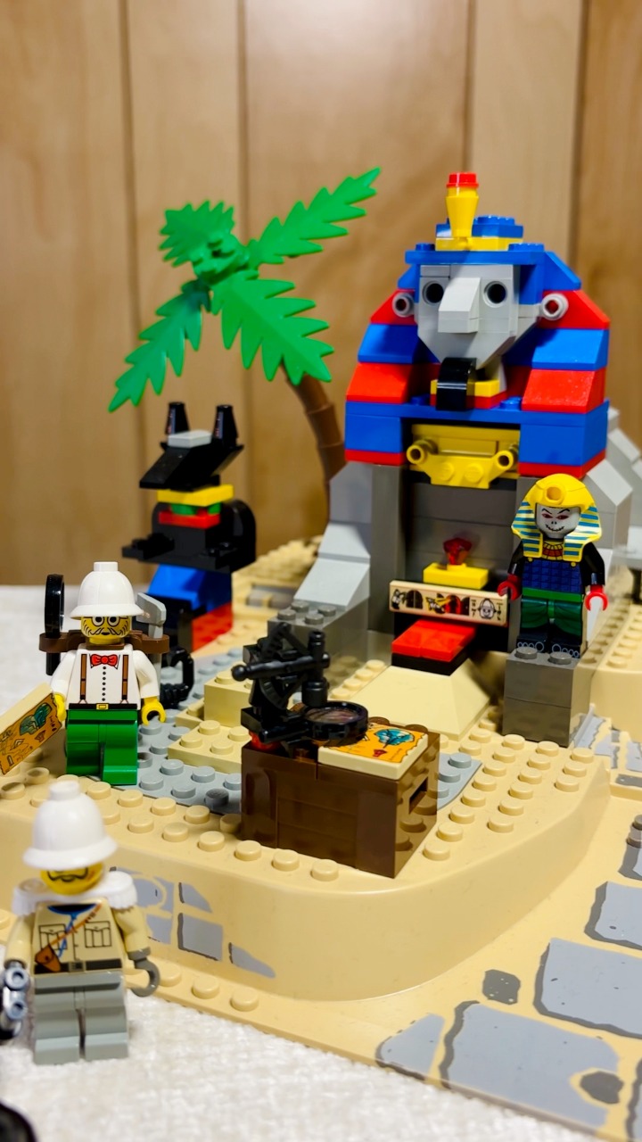 Did you know: This piece from the 1998 LEGO Adventurers Desert