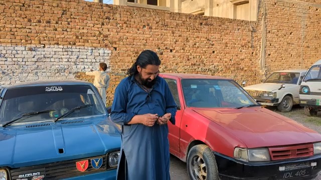 شروع قیمت دو لاکھ سے لے کے 10 لاکھ تک کی 50 سستی گاڑیاں برائے فروخت Low ...