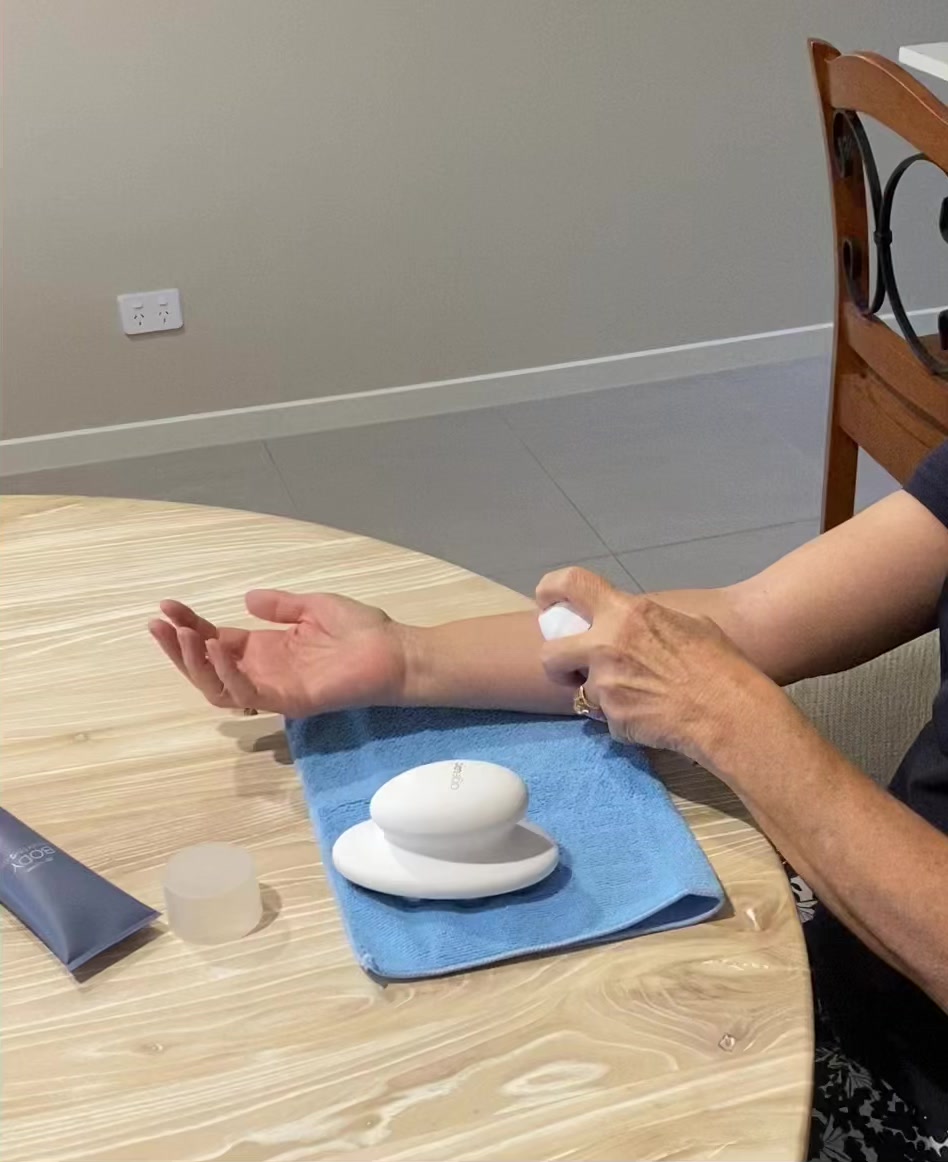 Does Ageloc Wellspa IO help with lymphatic drainage?