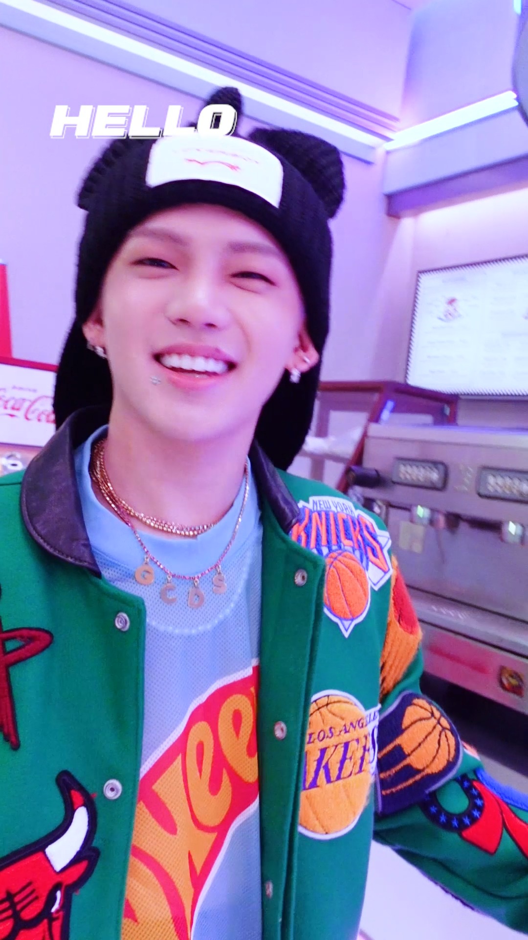 Treasure 트레저 'HELLO' Selfcam ver. TREASURE - 'HELLO' M/V