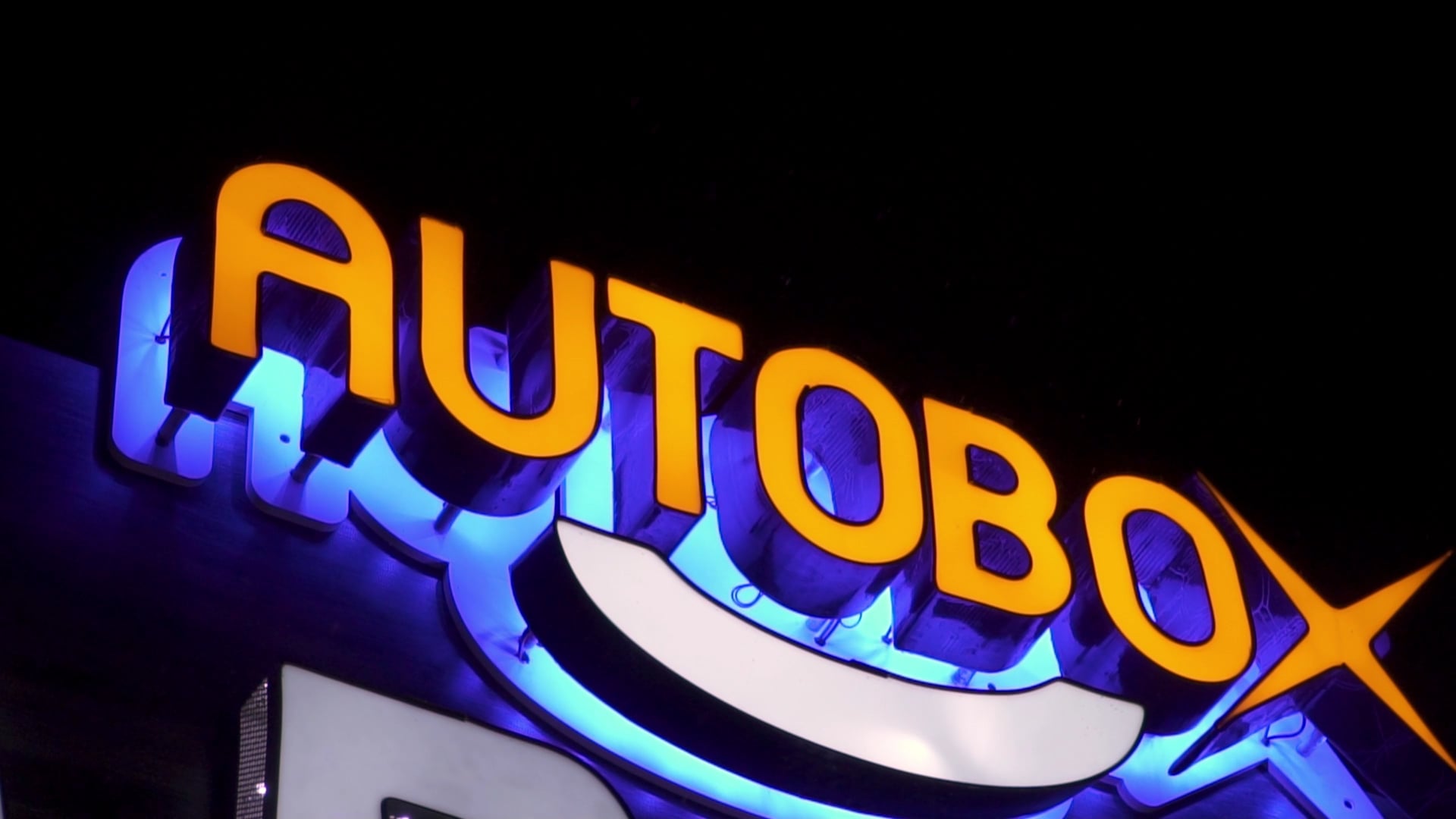 Autobox SIDI YAHIA | Algiers