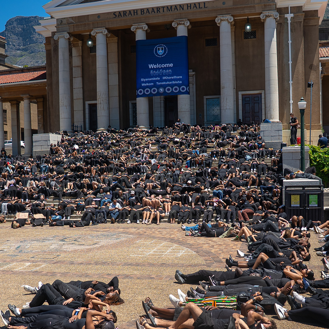 [VIDEO] On Friday, 21 November 2025, the UCT community gathered outside ...