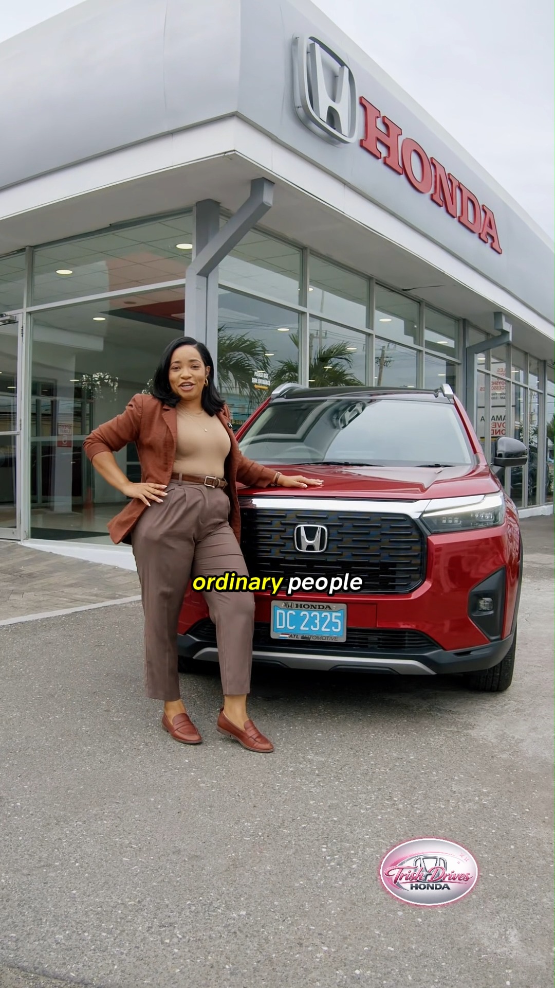 マークアンドロナ Still deciding on your first SUV? Let the Elevate make that easy
