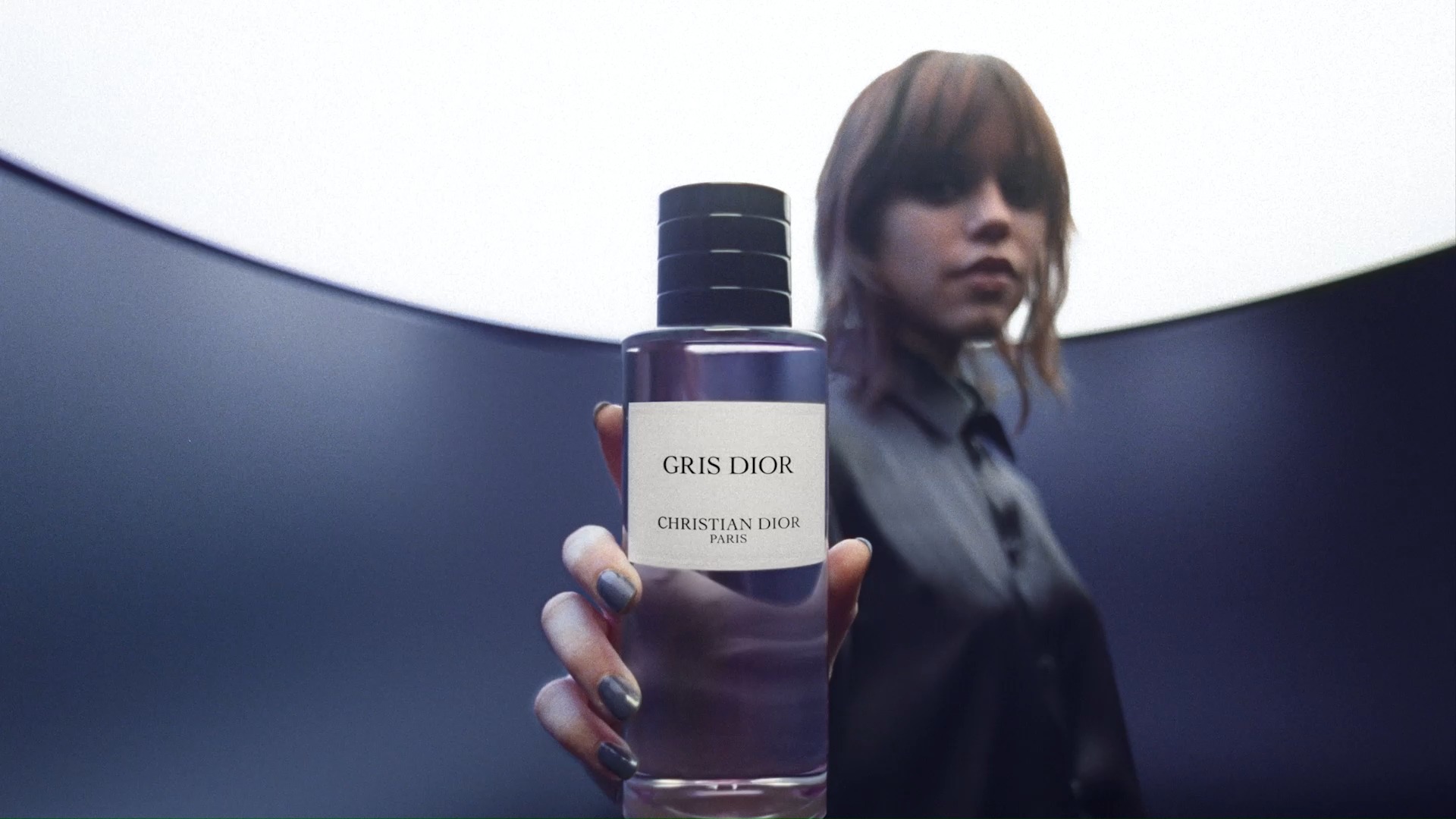 DAREINGRISDIOR WITH THE COLLECTIVE Gris Dior unveils the #GrisDior 