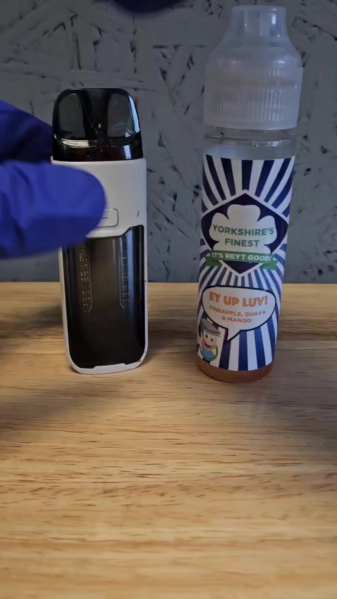 vape juice tips Here's a quick demo on how to fill a pod for your 👇, A couple to remember:, Always allow your to stand for 5 to 10 minutes after filling up to give your coil a chance to prime. You may Flavour:Sweet Strawberry How to Unclog a variety disposables