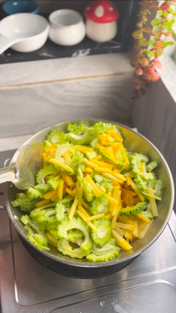 স্পেশাল চোখের ডাক্তার লাগবো 🤣 #reelsfypシ #homecooking #foryouシ | Sameen ...