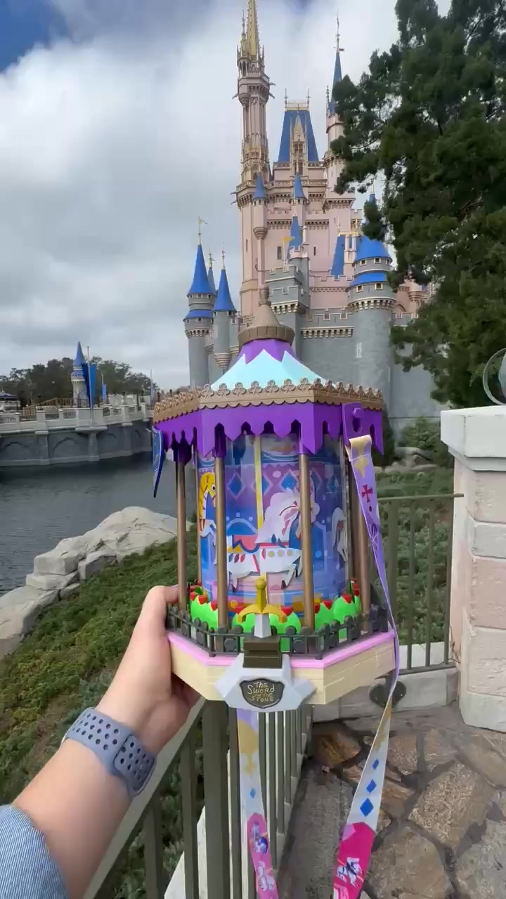 ICYMI: 🎠 Disneyland got its own carousel popcorn bucket. The new