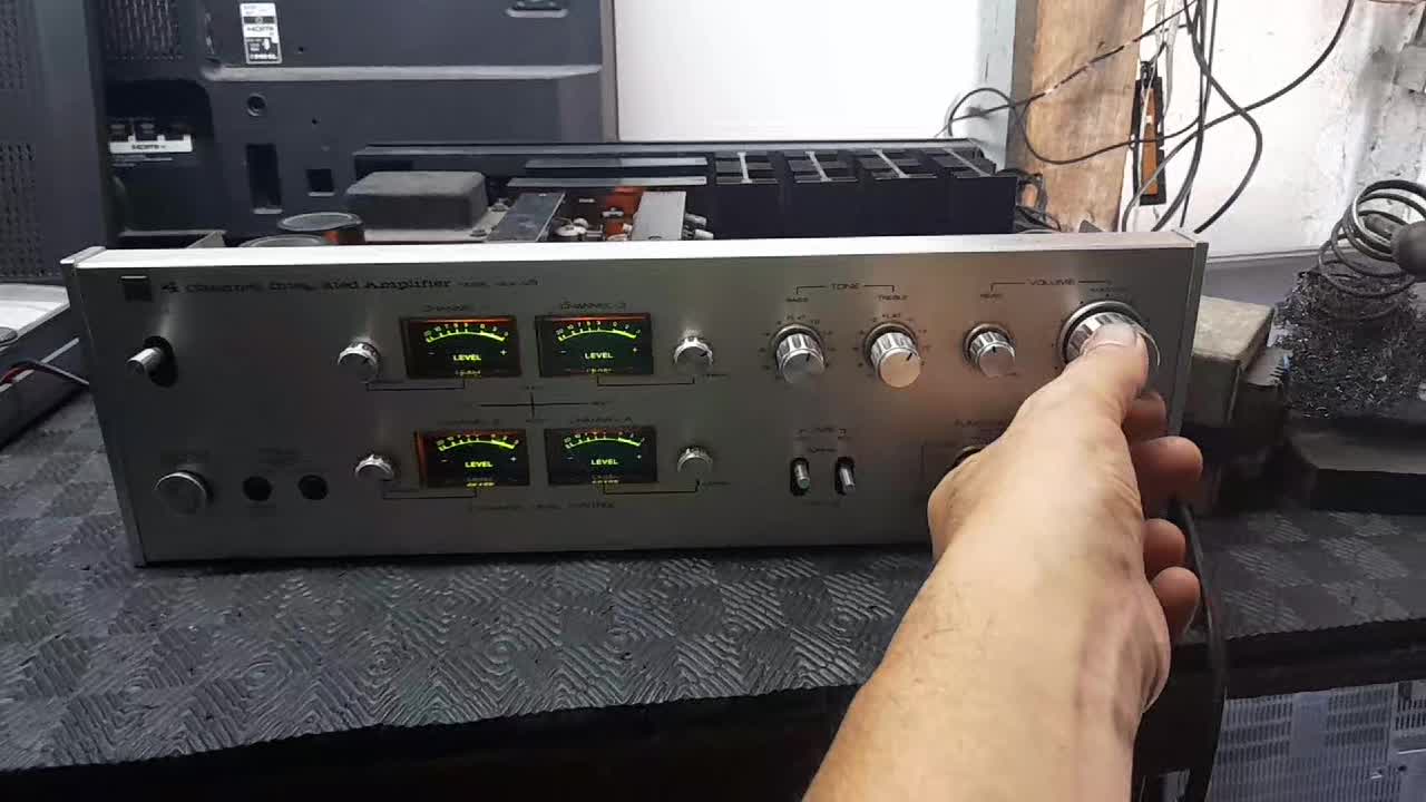 Victor MCA- V9 amplifier.. vintage repair collection..