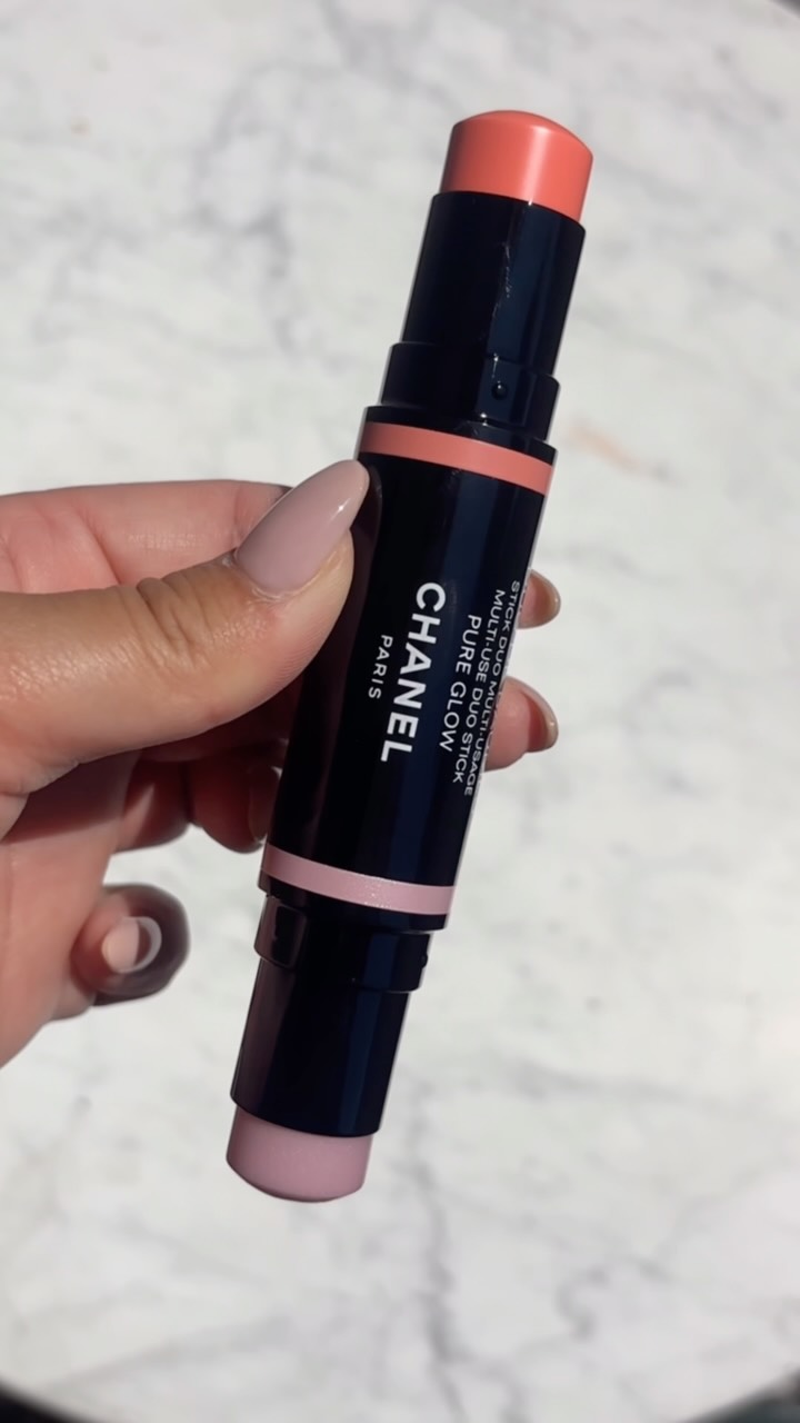 Trying the @chanel.beauty Duo de Baumes in Pure Glow ✨ This multi