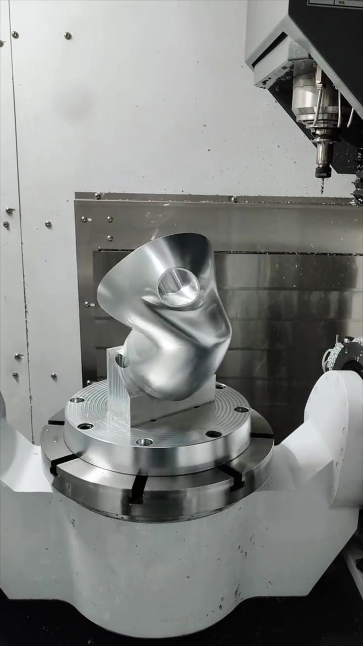 モーターmitsubishi 3.7kw 💥 Look here！！ 💥 What a beautiful workpiece！！！ 𝐇𝐢𝐠𝐡