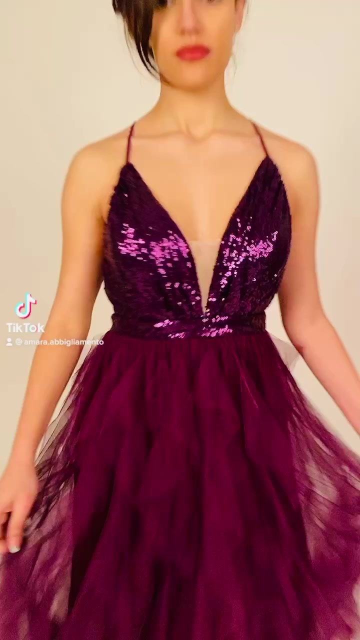 AMARA Abbigliamento Donna e Accessori Home