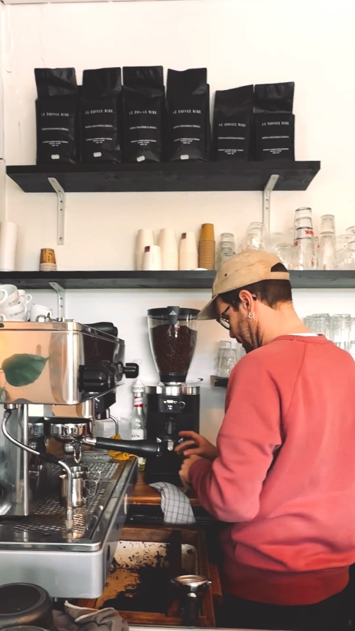 Enjoy specialty coffee in the Belgian Ardennes @le_coffee_ride 🙋🏻‍♂️ ...