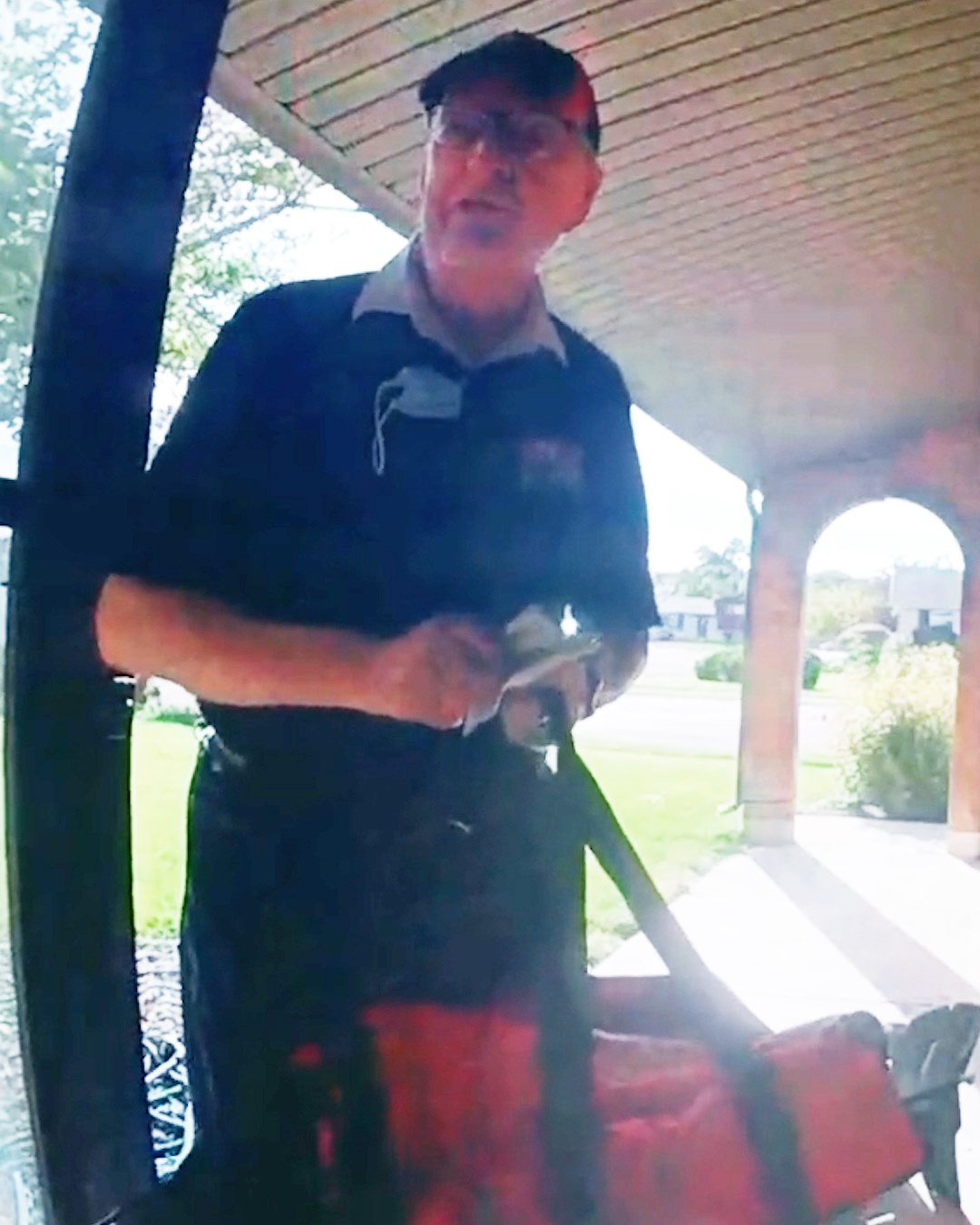 Couple Surprise 89-Year-Old Pizza Delivery Driver With Huge Tip | At 89 ...