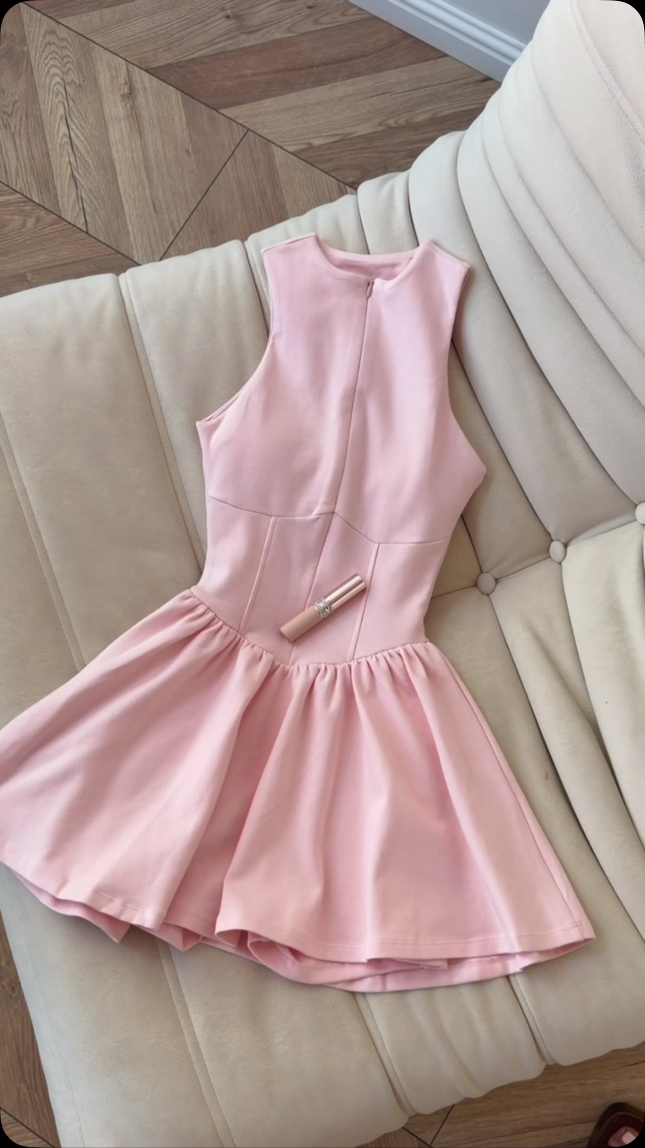 organic cotton tennis dress meet our dresses 🎾☁️, the you’ll want to wear everywhere ☁️, made from heavyweight 280 gsm gots-certified organic with a flattering sculpting fit, built-in shorts with a Machine wash in cold august-2 Size:US 12-16 White Satin Bodycon Midi Bota