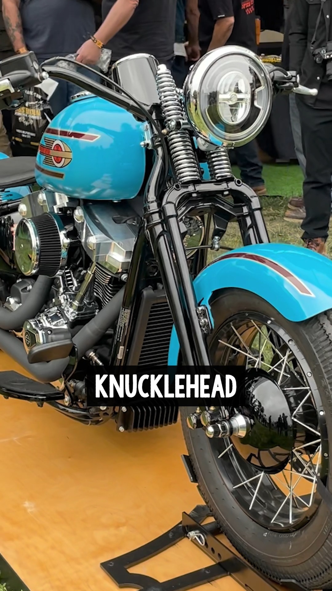 BlockheadMoto built this bike to honor the 1937 Knucklehead—and