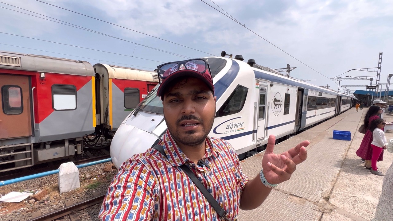 Puri-Howrah Vande Bharat Express train Journey *Aisa hoga socha nahi ...