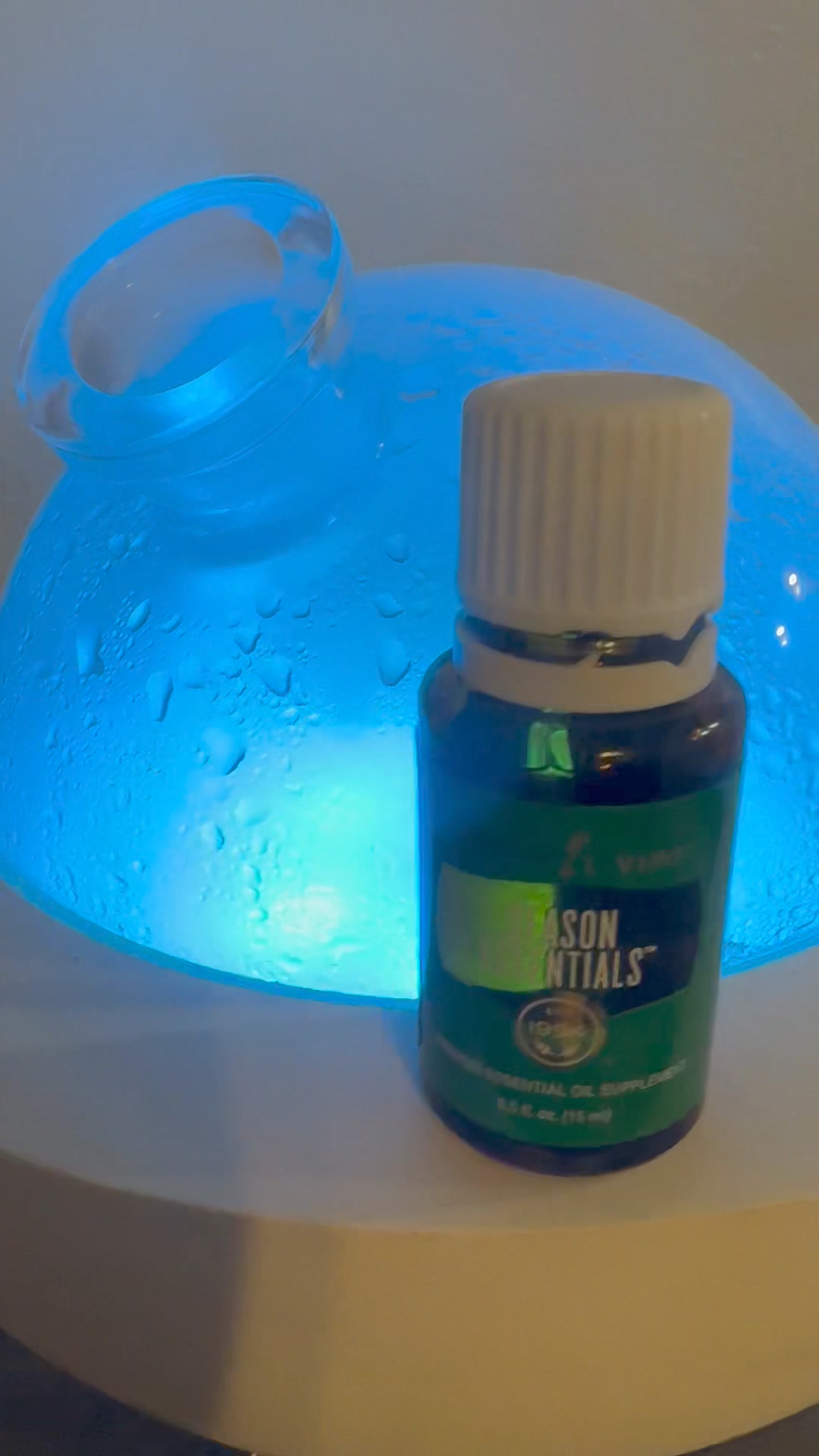 Take your favorite fresh scent anywhere you go ✨ With your