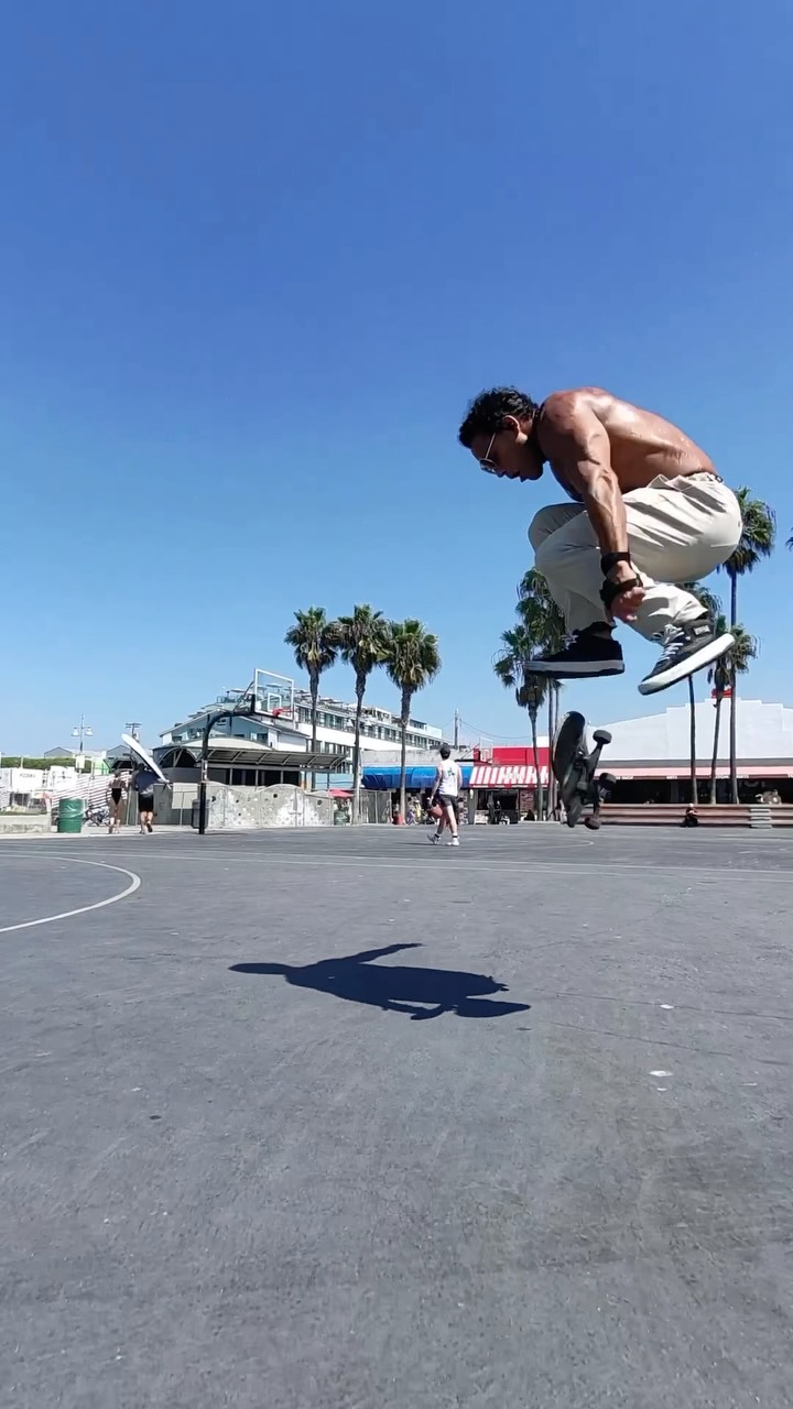Nollie bs 180 front foot flip | Sewa Kroetkov
