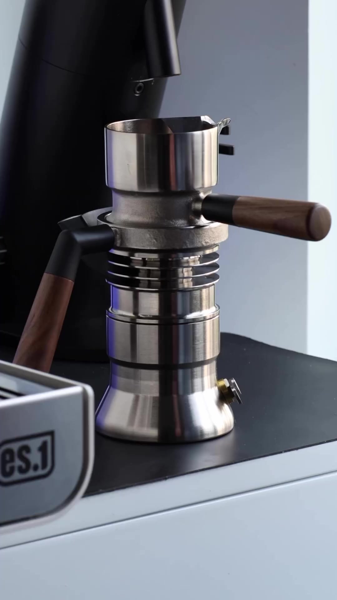 Espresso workflow with Maespresso 58 Pro Credit @baristaswag