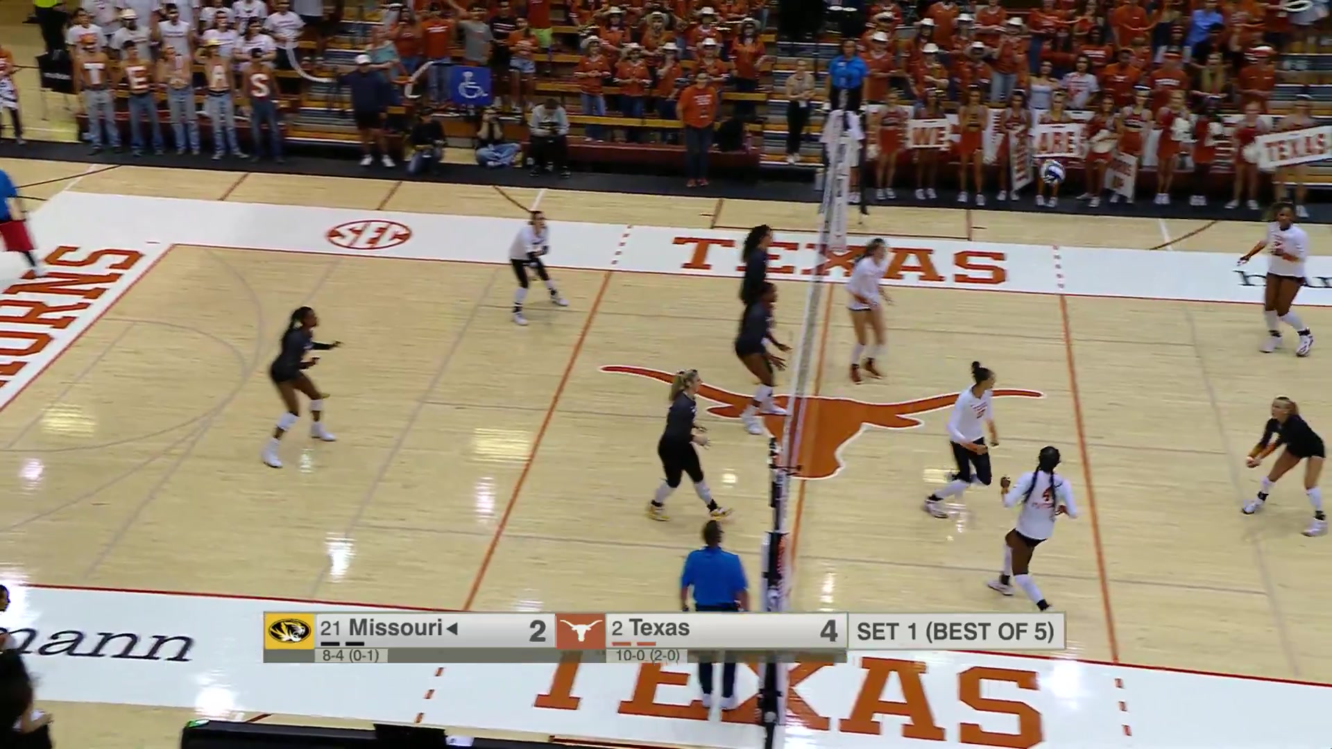 Just Ella being Ella 🤷‍♀️ #NCAAWVB x 🎥 SECN+ / Texas Volleyball | NCAA ...