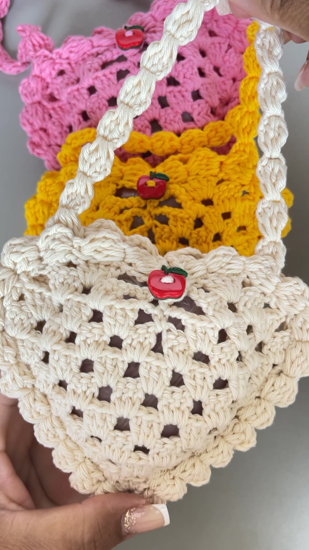 bolsinha-porta-sabonete-em-croch-silva-artes-croche-facebook