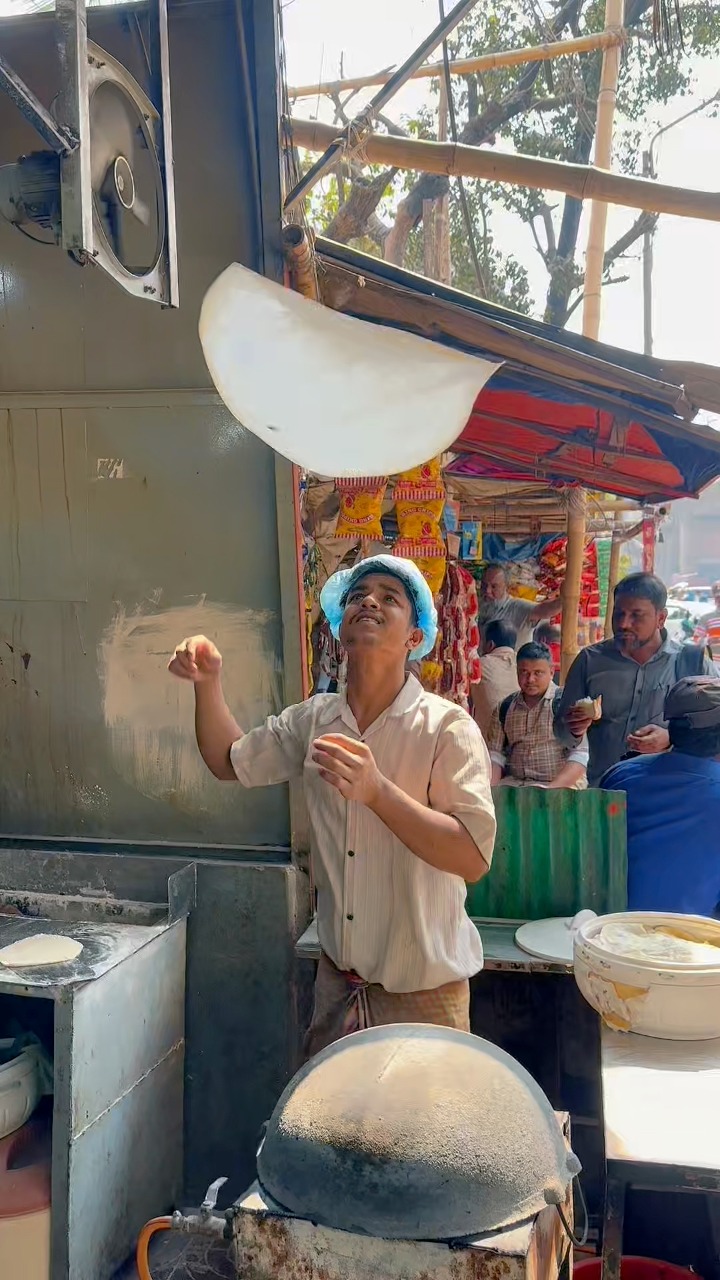 Incredible Rumali Roti Making Skills😱#reels #viral #food #roti | Street ...