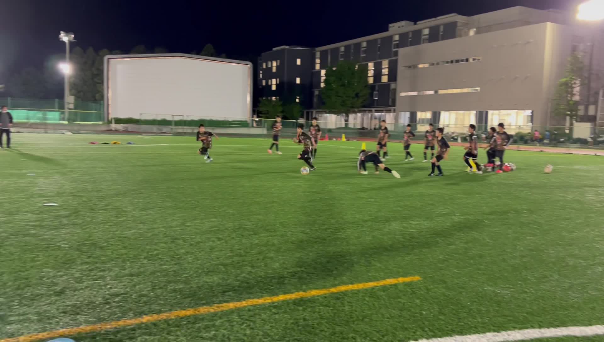 U13トレーニング ラヴィーダ『伝統』の練習着やユニフォームも揃い