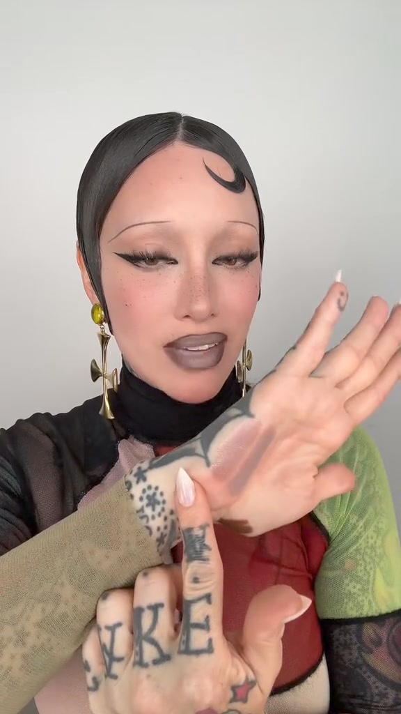 cookiechip1975x @maccosmetics x-pose and chelsea plus dupes