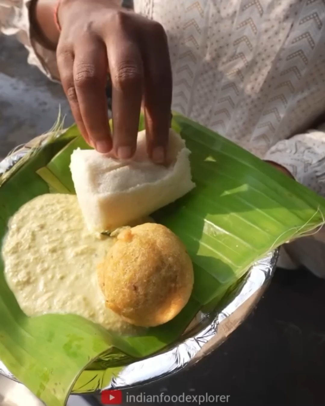 This Place is Famous Dibba Roti & Pottikkalu Idli | Hyderabadi Dibba ...