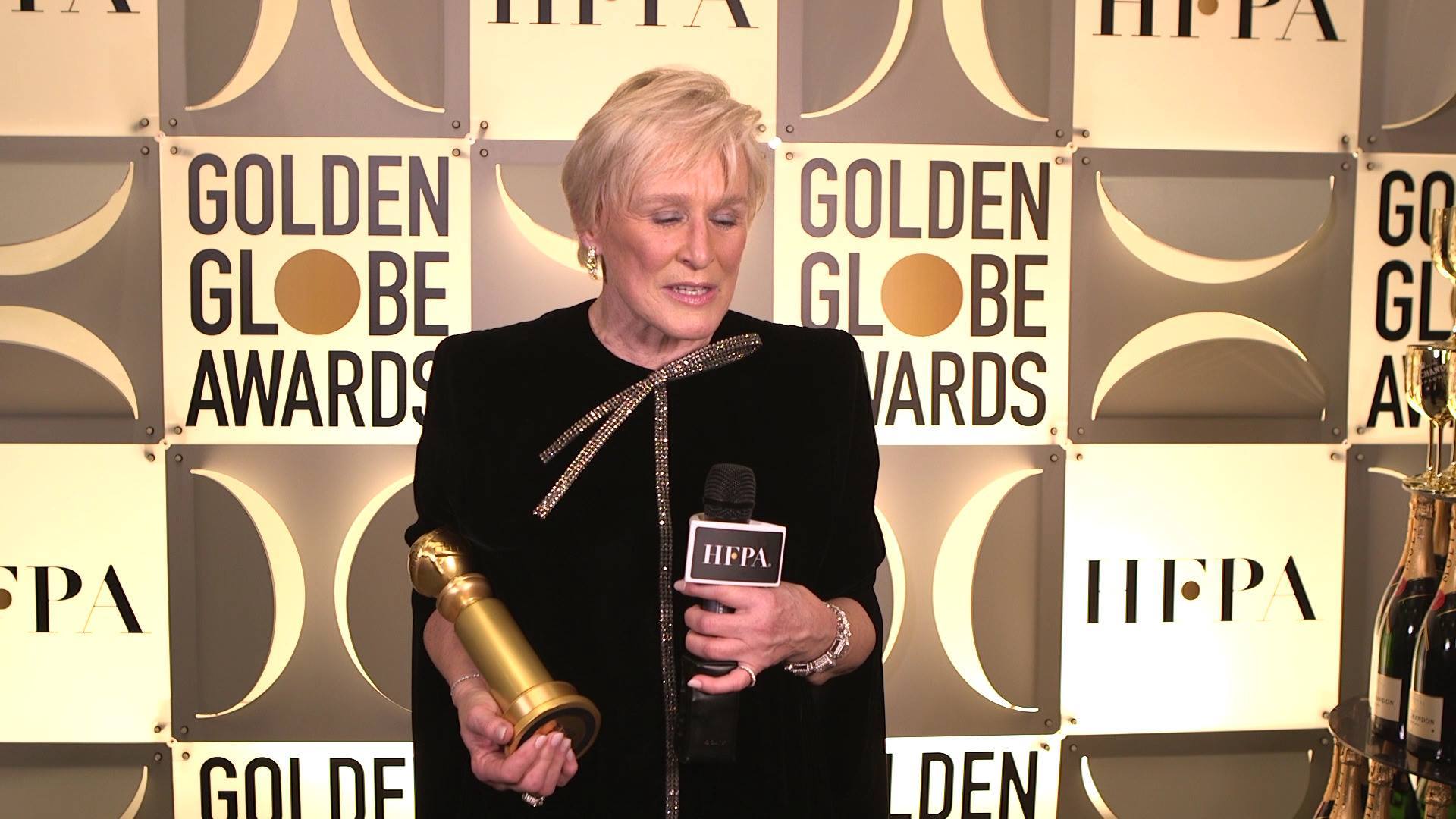 what did glenn close's dress say at golden globes Globe winner Close takes a moment on the red carpet to thank the women crew members who helped 'The Wife' get made. For more Golden coverage, go to: imdb.to/goldenglobes2019 adjustable maxi dress straps