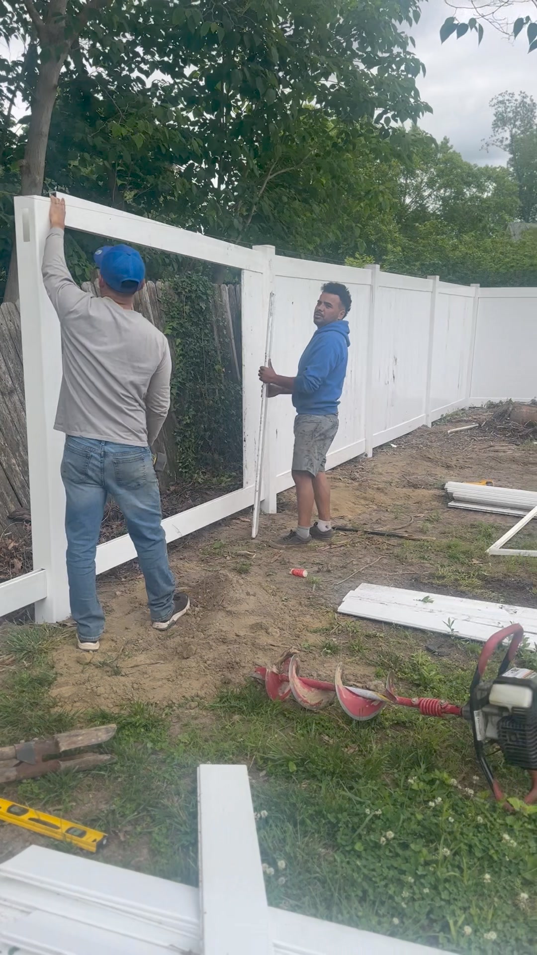 Amg Lawn & Tree Services