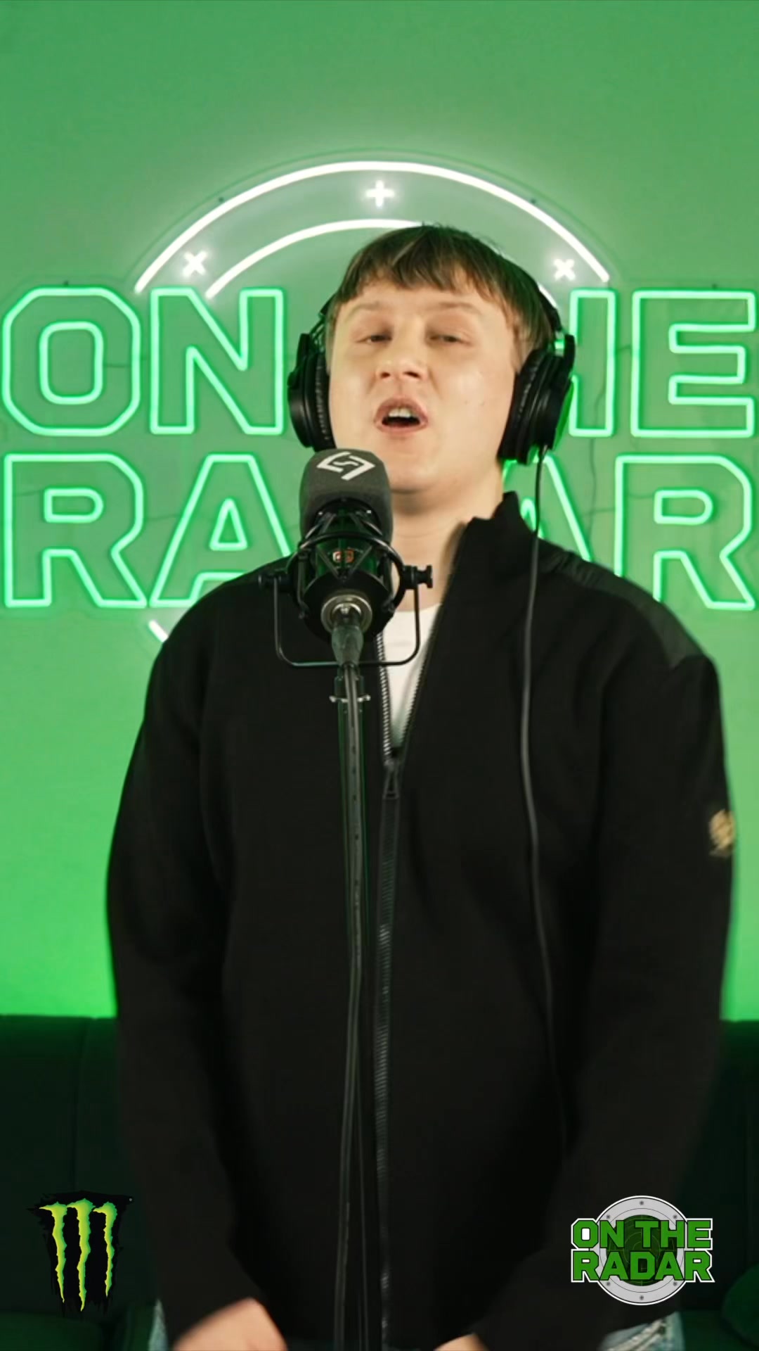 🇩🇪The Jace Freestyle🔥 | On The Radar Radio