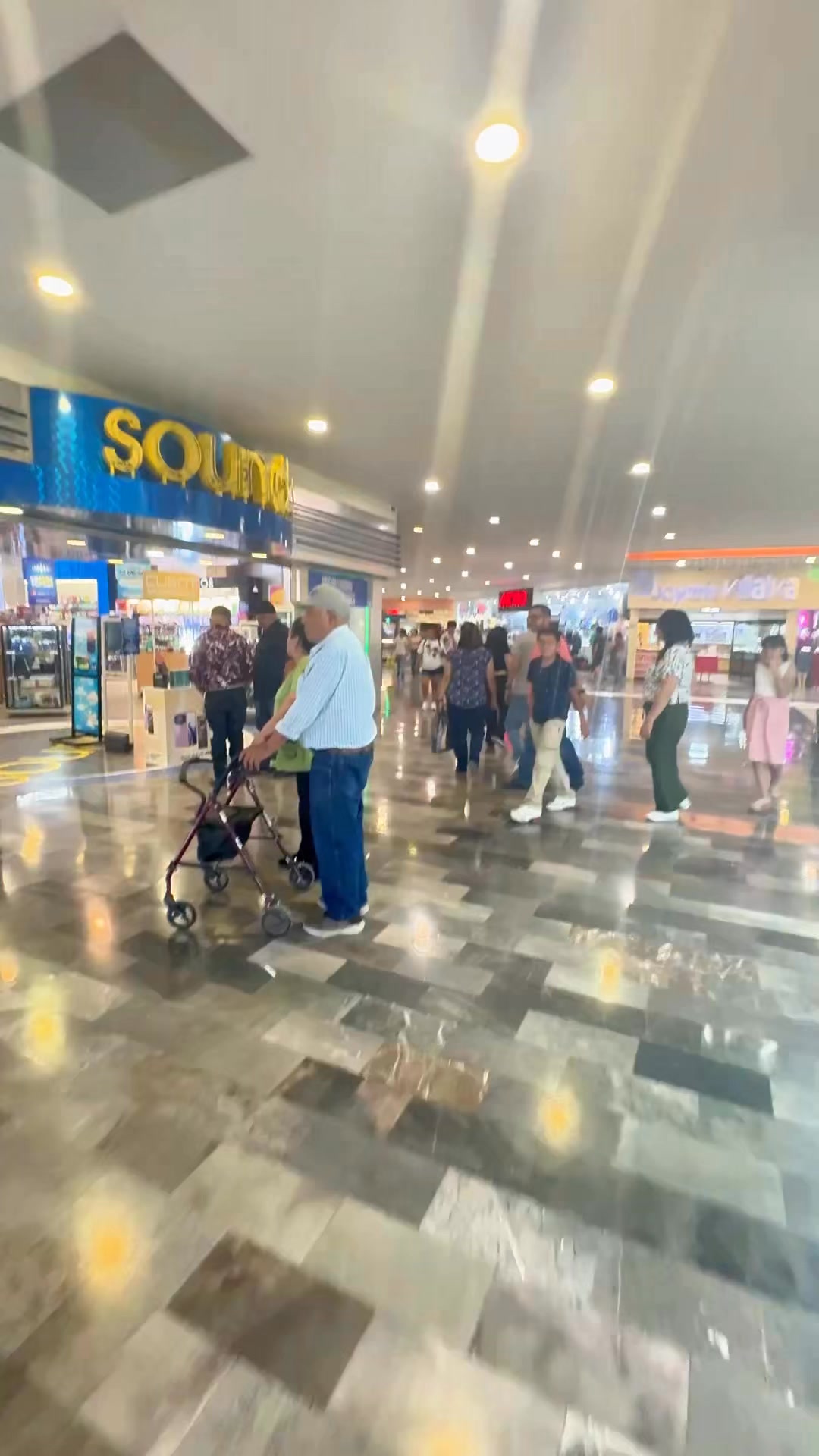 🎉 💙 ¡Plaza Juárez Mall, tu centro comercial de confianza por más de 40 ...