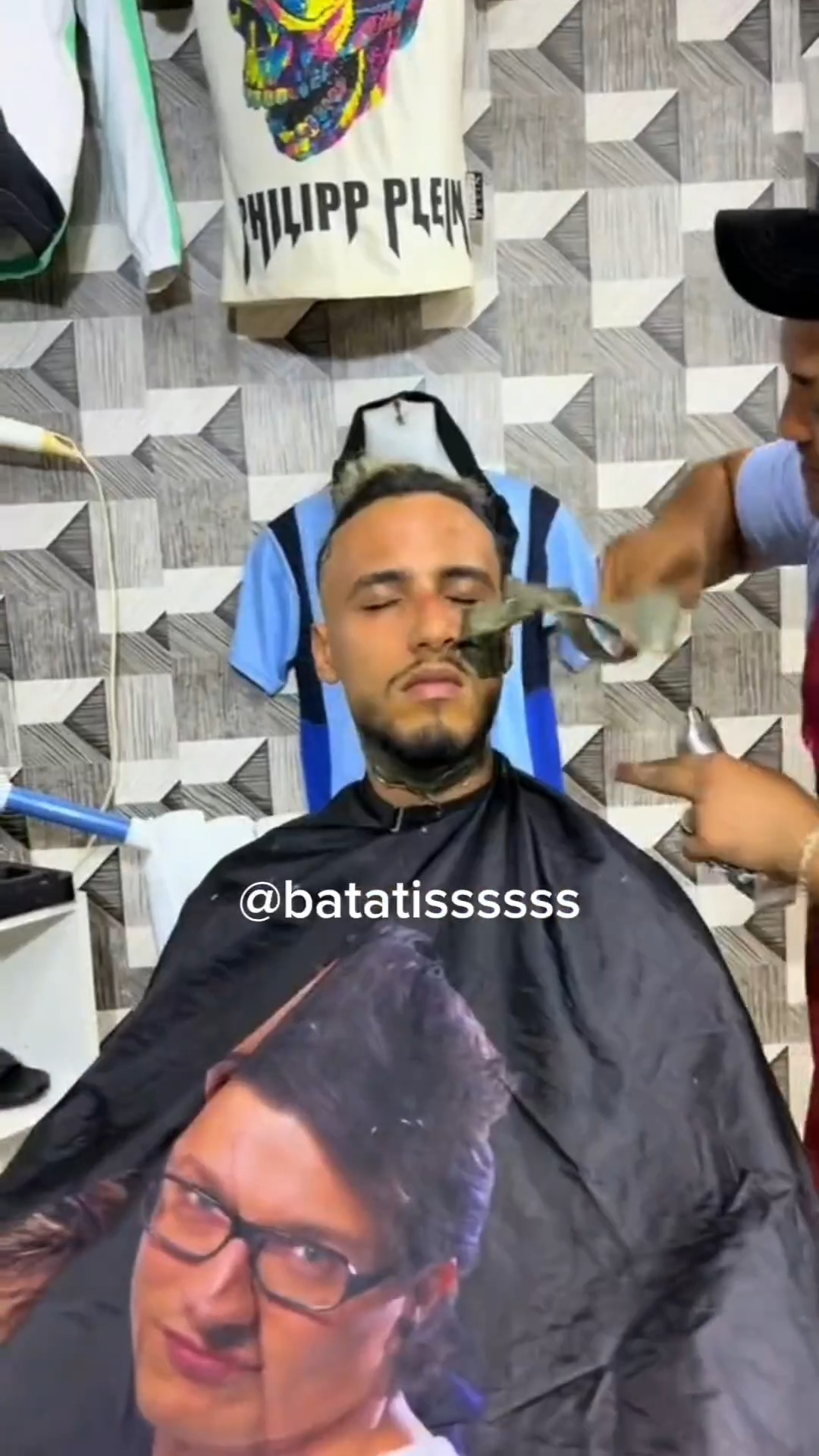 #SKETCH#يسار😂😂 #يسار #رشيدرفيق #سعيدووديع #طاليس #basso #basou فرجة ...