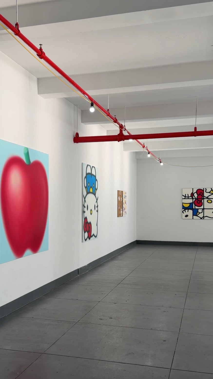 NYC’s free Hello Kitty exhibit 🎀 ‘Here Kitty Kitty,’ a solo exhibition ...
