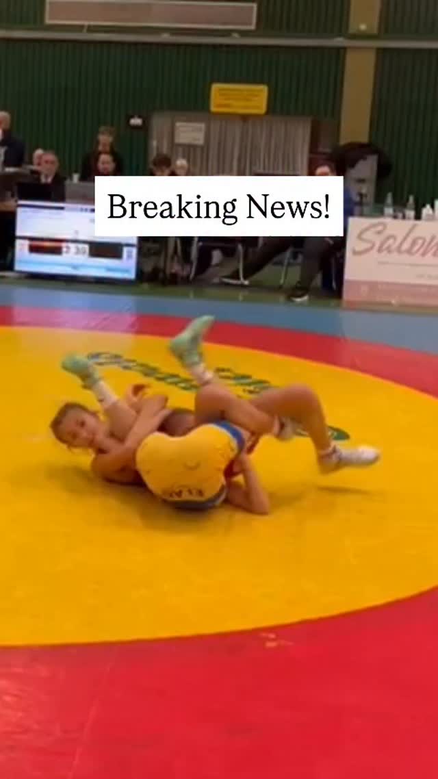 French champ pins her after learning @mr_spladle Spladle System 💀🇫🇷 # ...