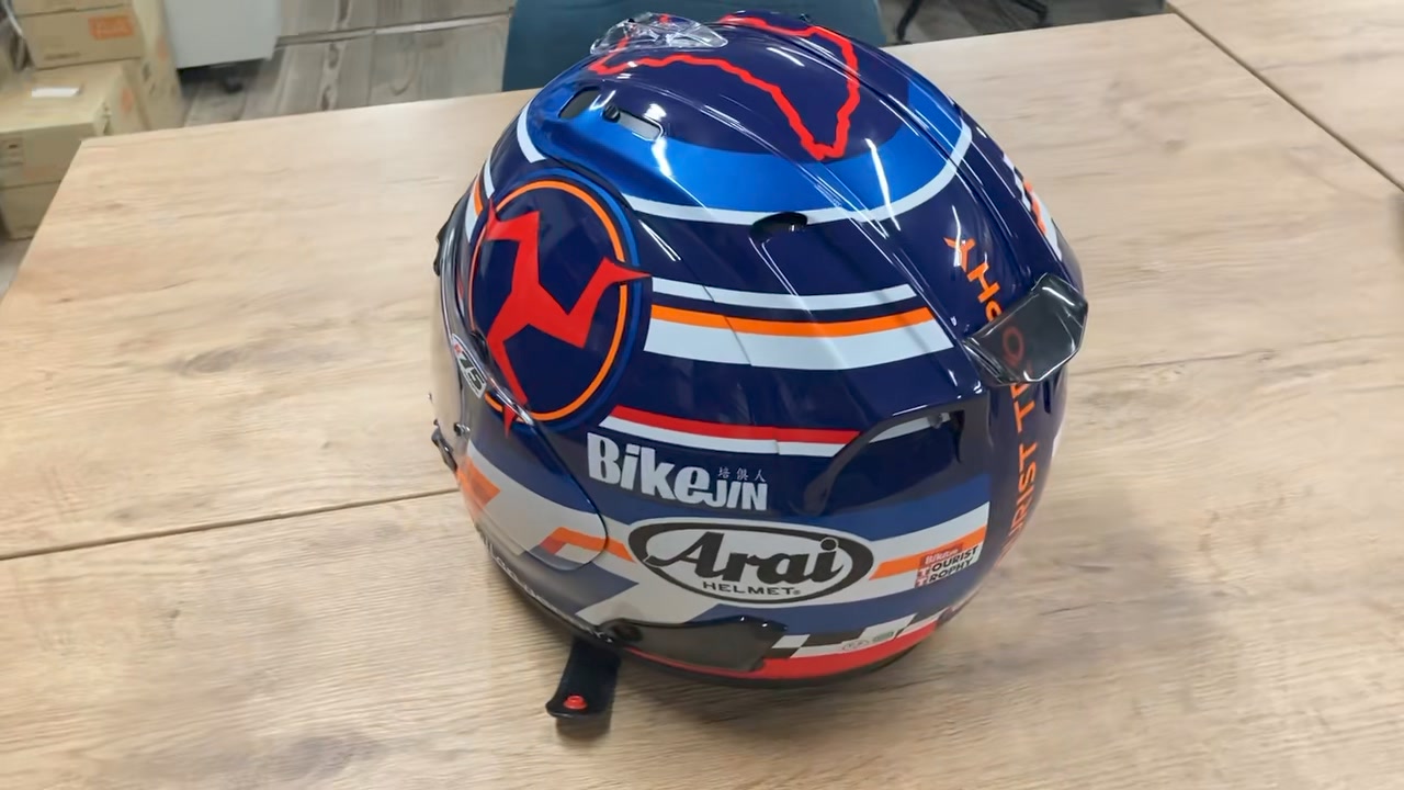 Arai ヘルメット 青・白・赤 ストライプ ヘルメット arai アライ