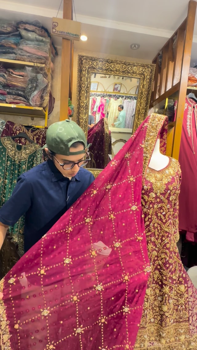 A day of exploring one of the most prettiest hidden super affordable place where you can get all kind of party and bridal dresses. Huge variety of modern and modest outfits in affordable rates. Ft me 