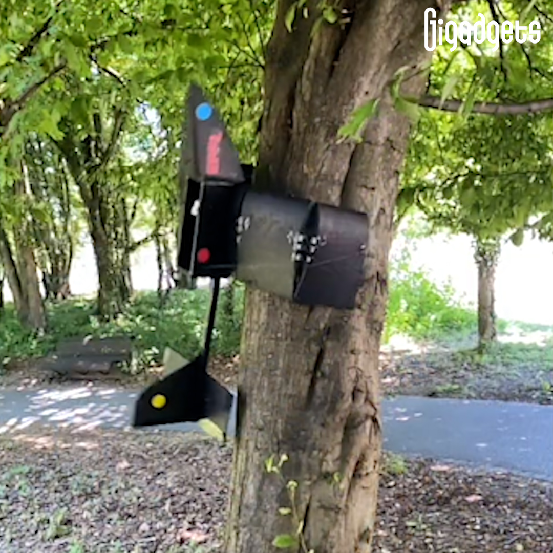 This animal-inspired robotic drone hugs on trees. Inspired by the ...