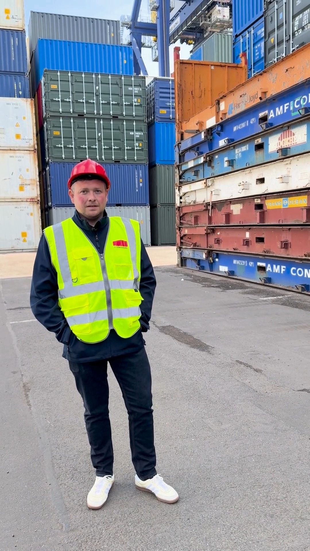 Ever wondered who’s behind the ‘ISTU’ on your container? 🤔 Tom's here ...