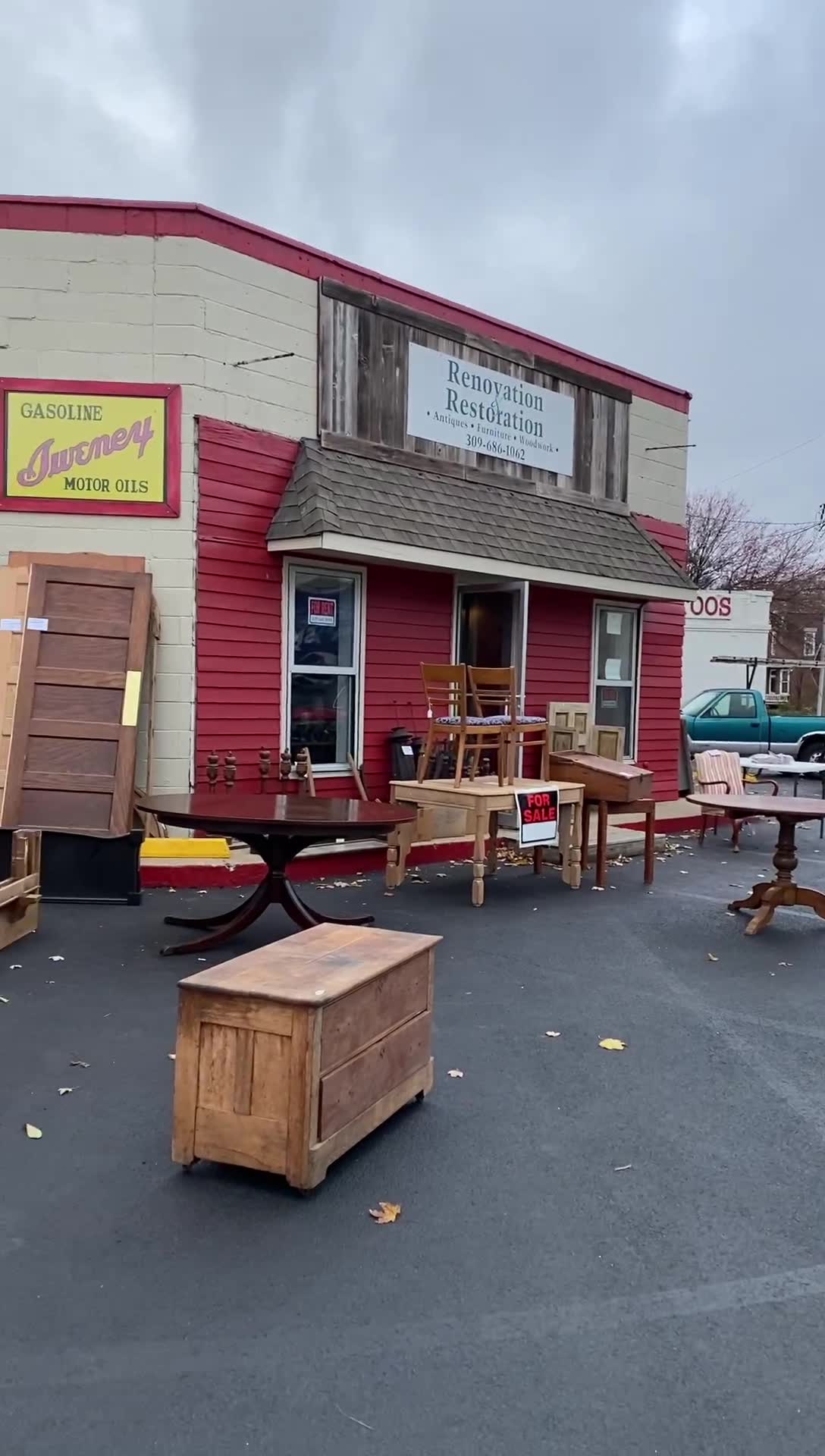 Peoria Estate Sales By Julie, Johnny & Jessica Revallo Home