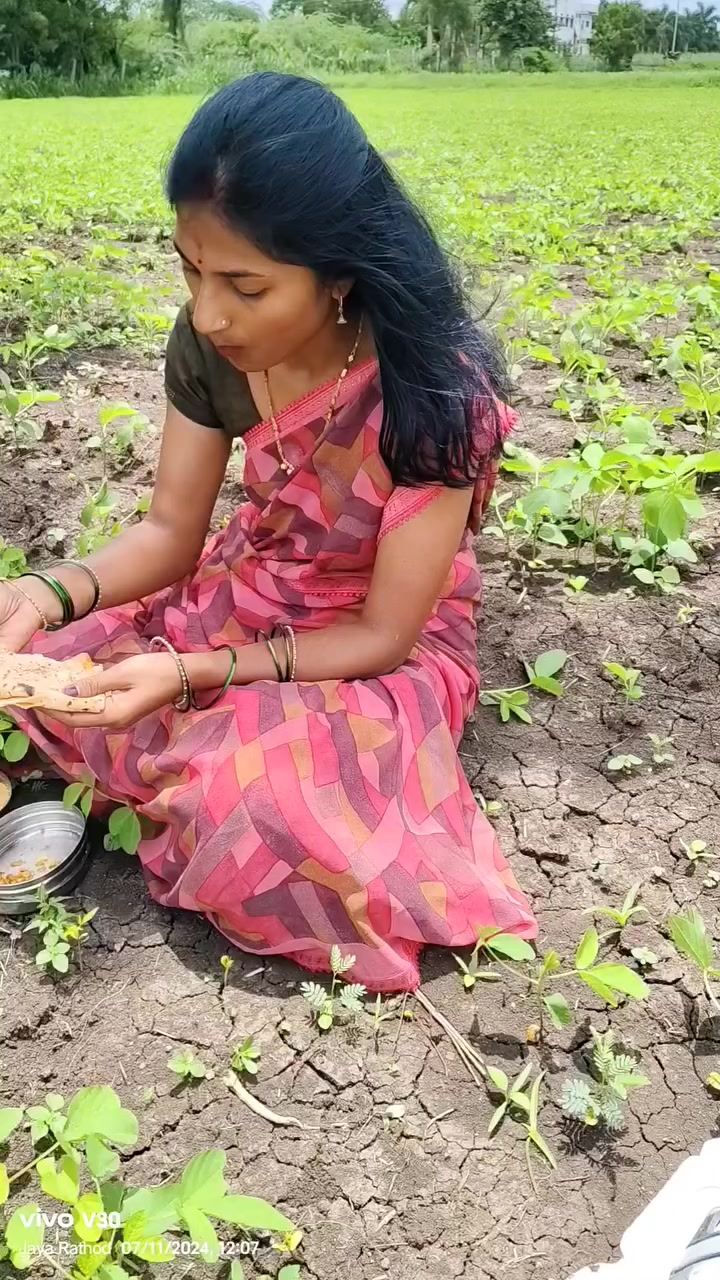 कारभारी आणि टोमणे 🤣😅 #shorts#viralvideo#trending#comedy#jayshreerathod# ...